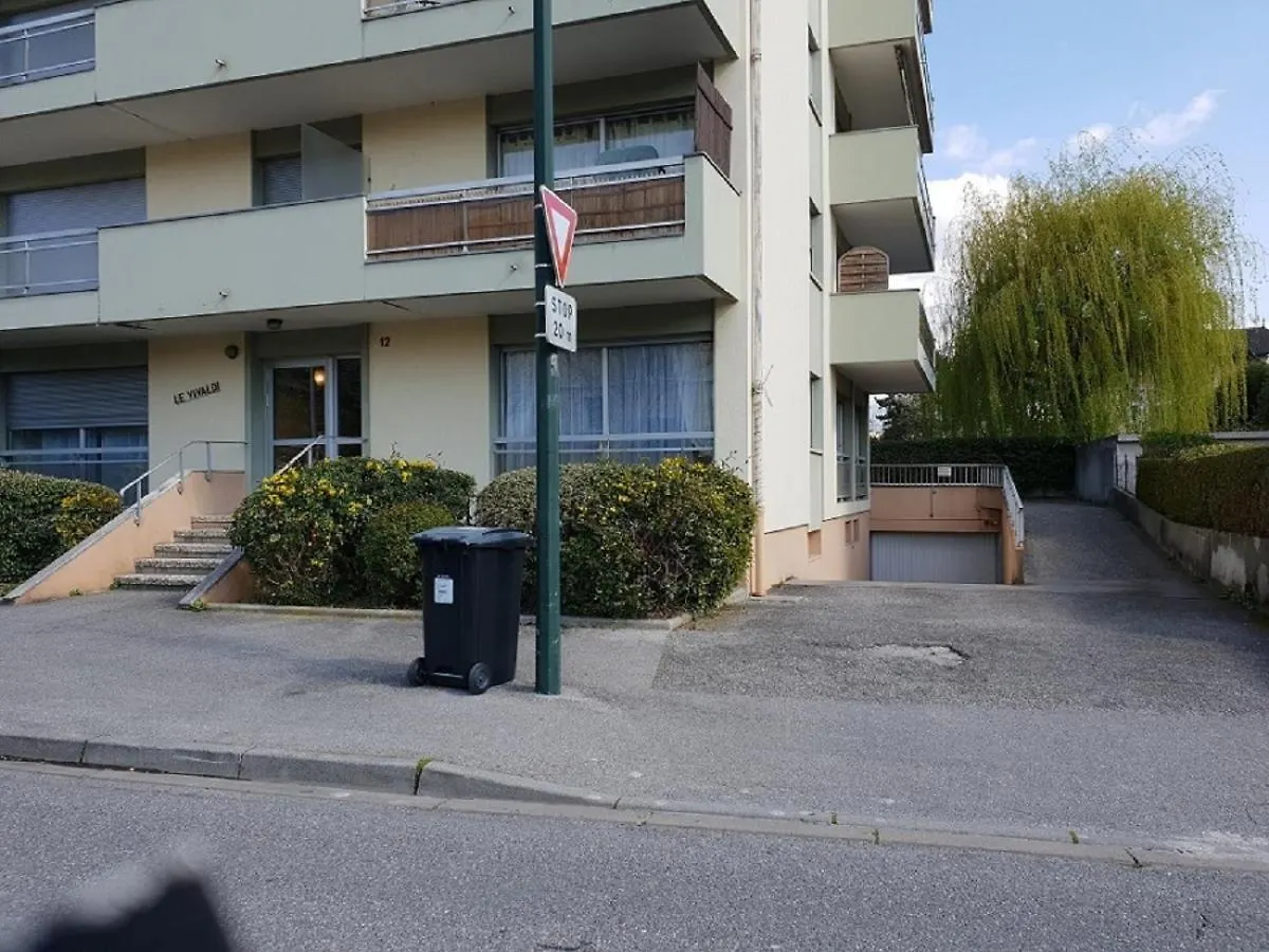 Appartement Le VIVALDI à Annecy 0*,