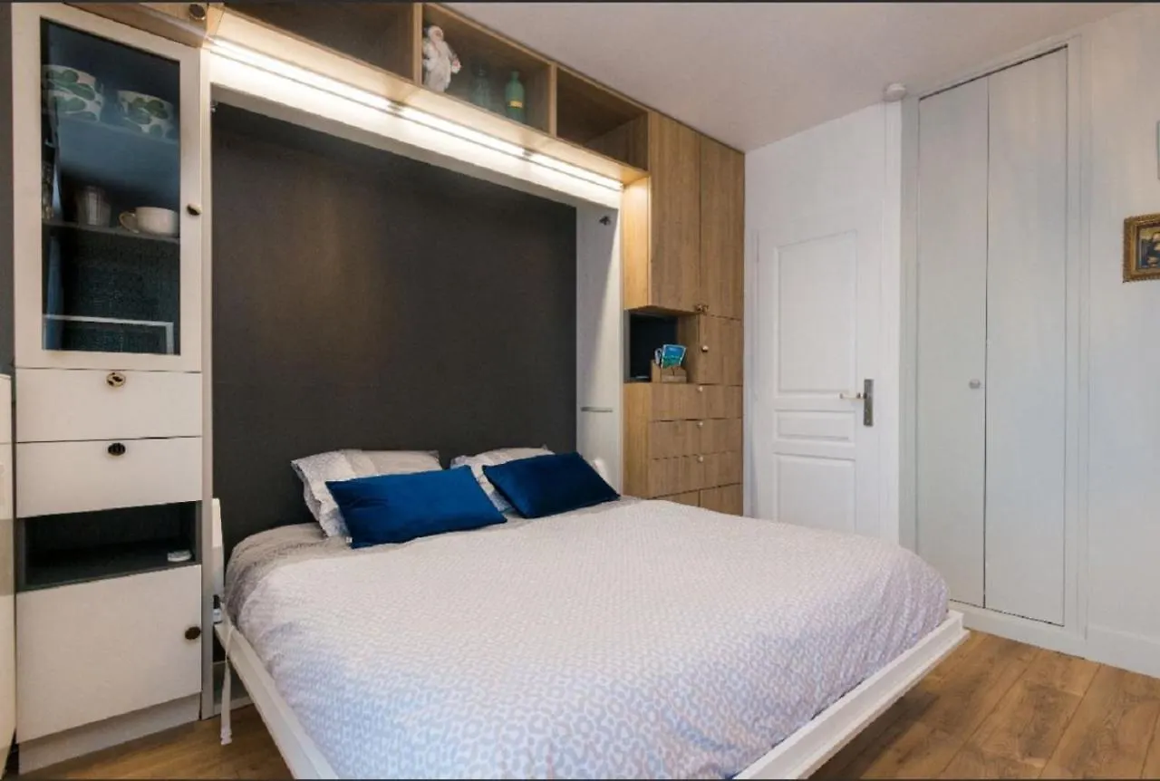 Appartement Le VIVALDI à Annecy 0*,  France
